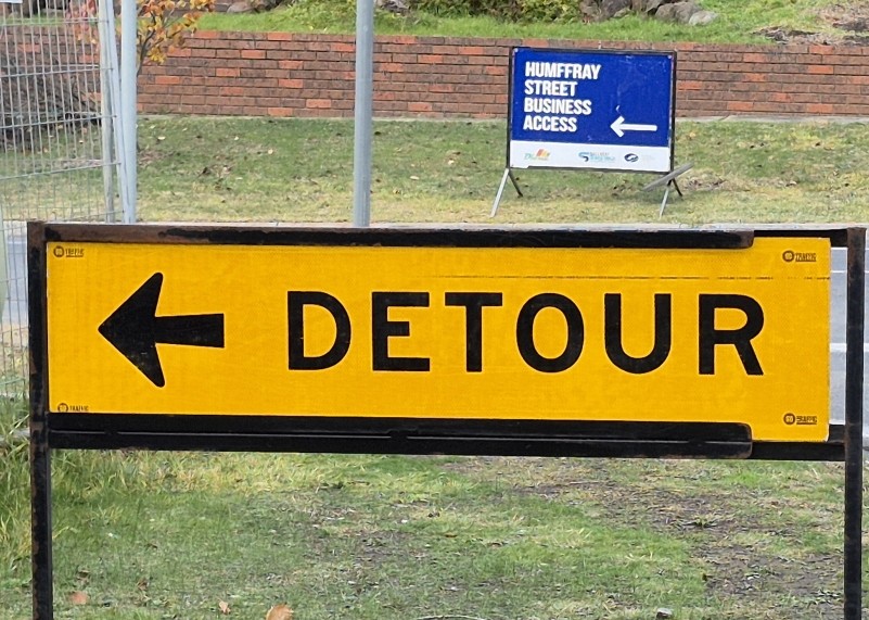 detour sign